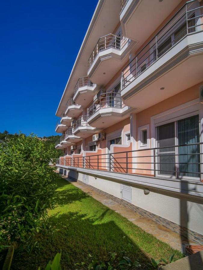 Himara Royal Hotel 외부 사진
