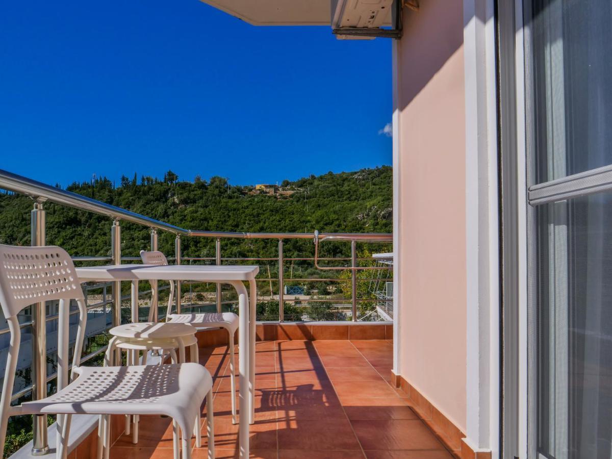 Himara Royal Hotel 외부 사진