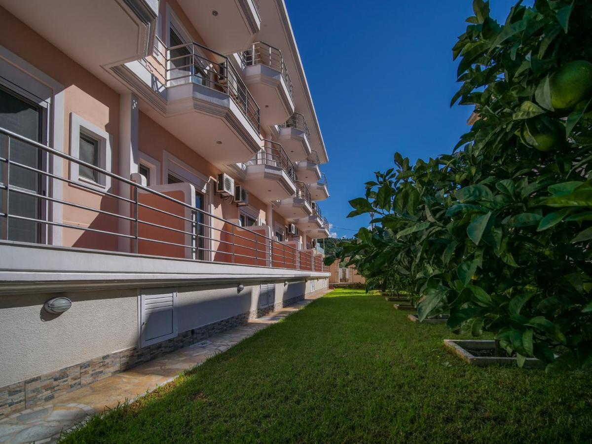 Himara Royal Hotel 외부 사진