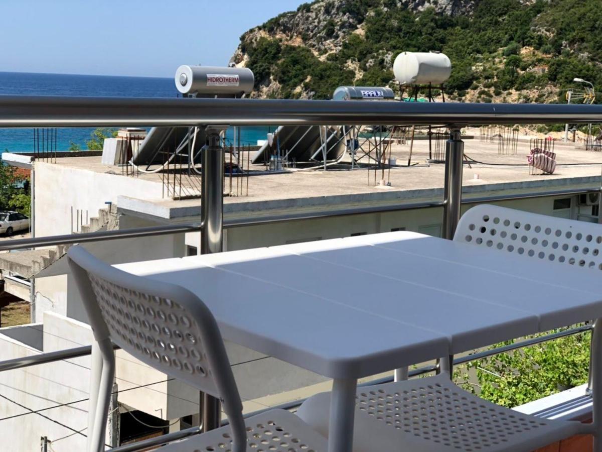 Himara Royal Hotel 외부 사진