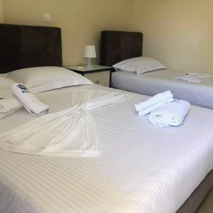 Himara Royal Hotel 외부 사진